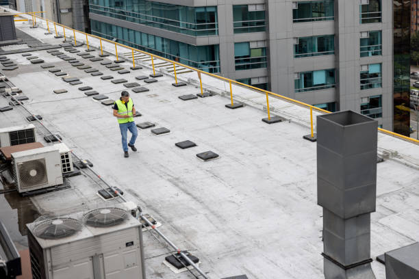 Best Emergency Roof Repair  in West Ishpeng, MI